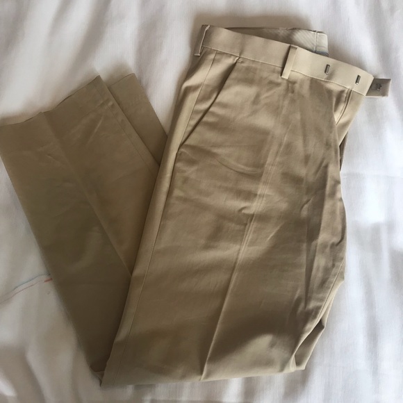 Banana Republic Tailored Slim Fit Men’s Pants - Picture 5 of 5